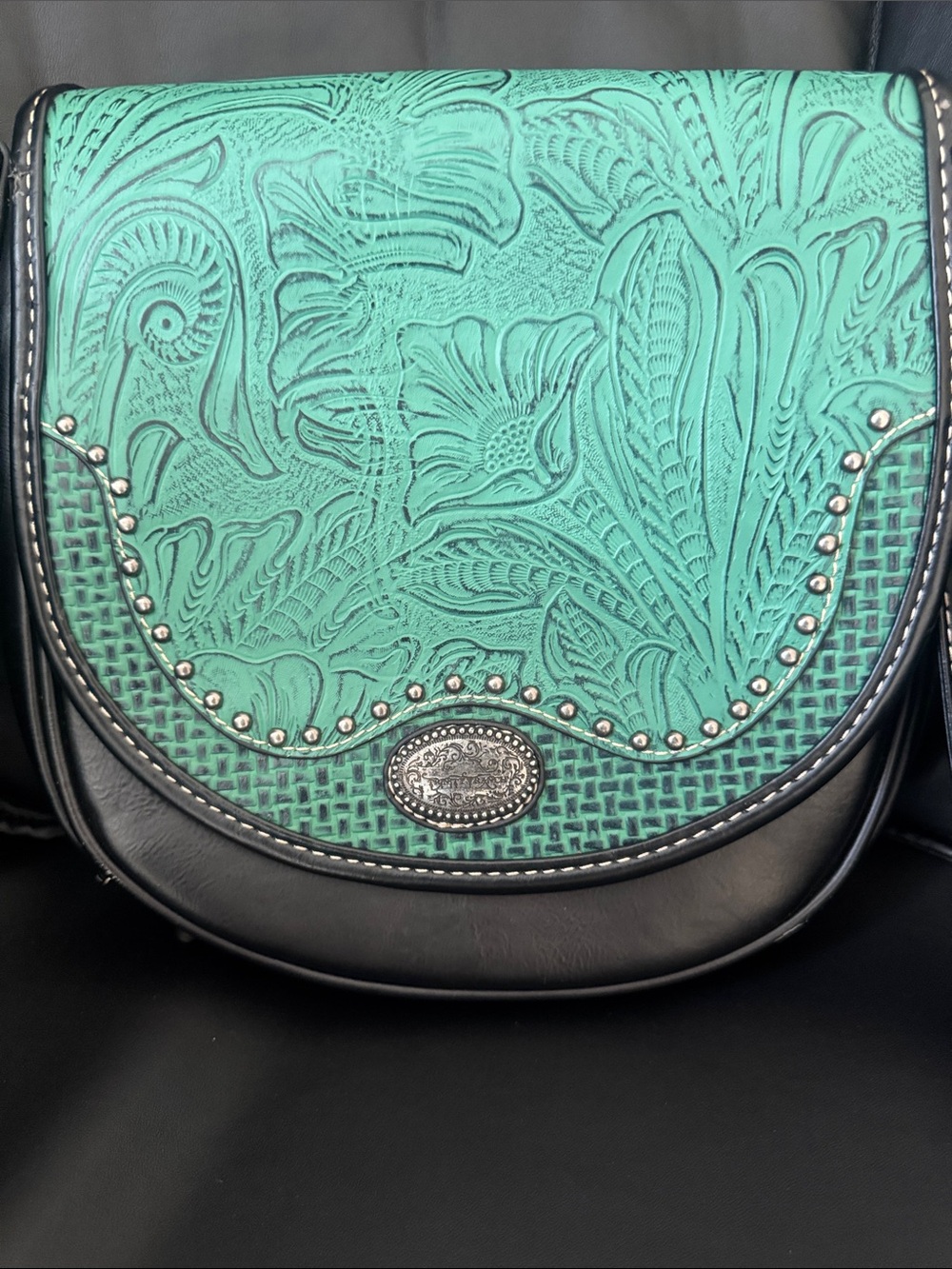 Trinity Ranch Crossbody Bag - Picture 3 of 10